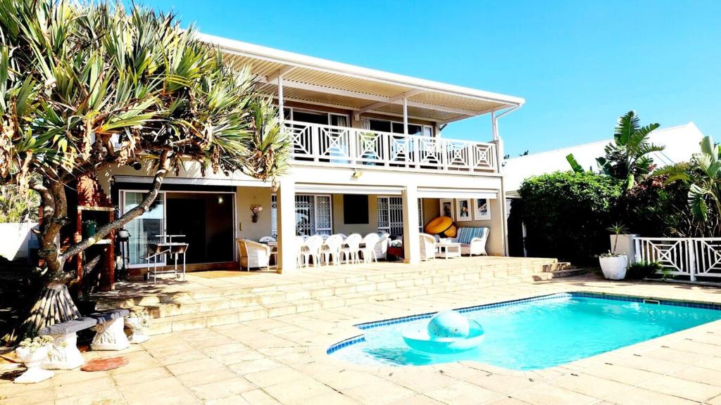 6LMR Family & Friends Beach House, Ballito