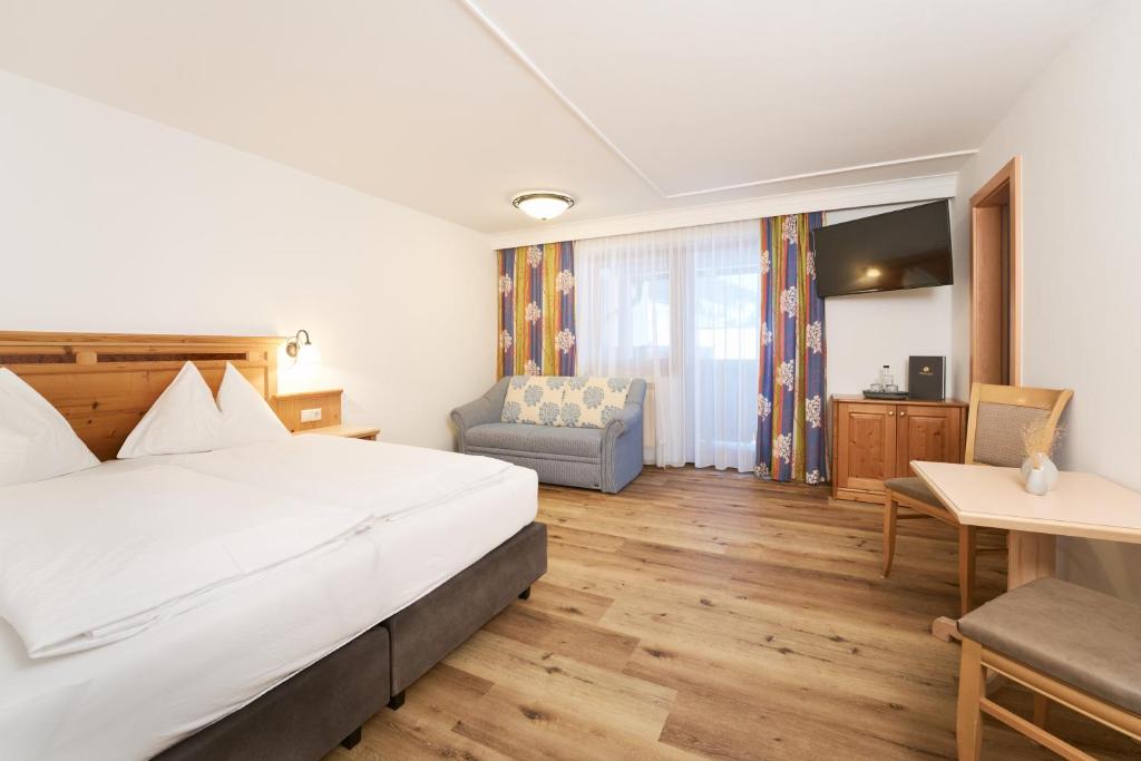 Hotel Vorderronach Sommer-Joker-Card in Saalbach & Parkplatz