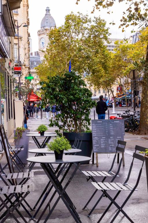 Surrounding environment