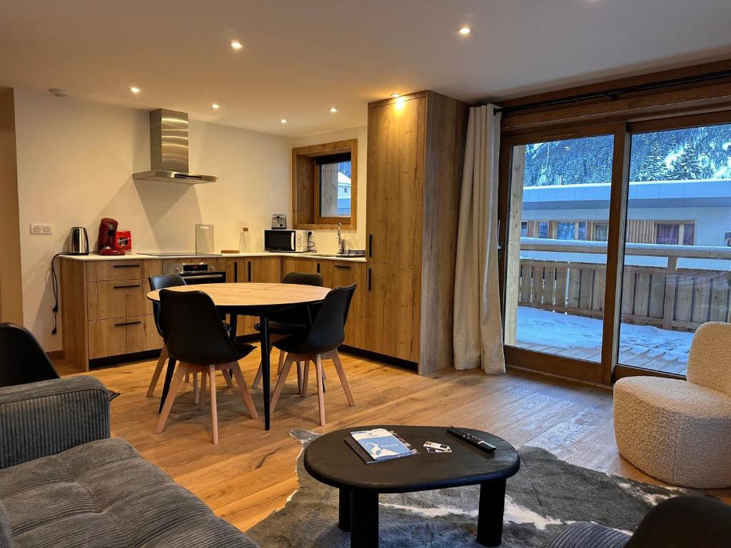 Appartement neuf avec terrasse sud, parking privatif, 3 pièces, 6 pers - FR-1-464-235 - 1
