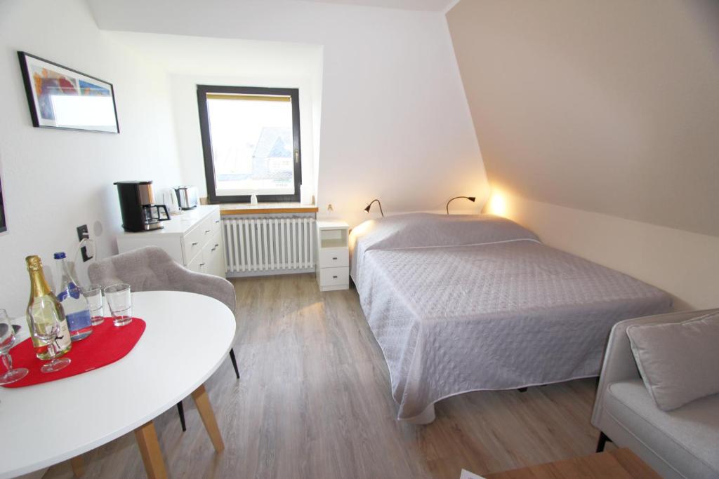 Im Grund 9 - App 2, Wenningstedt