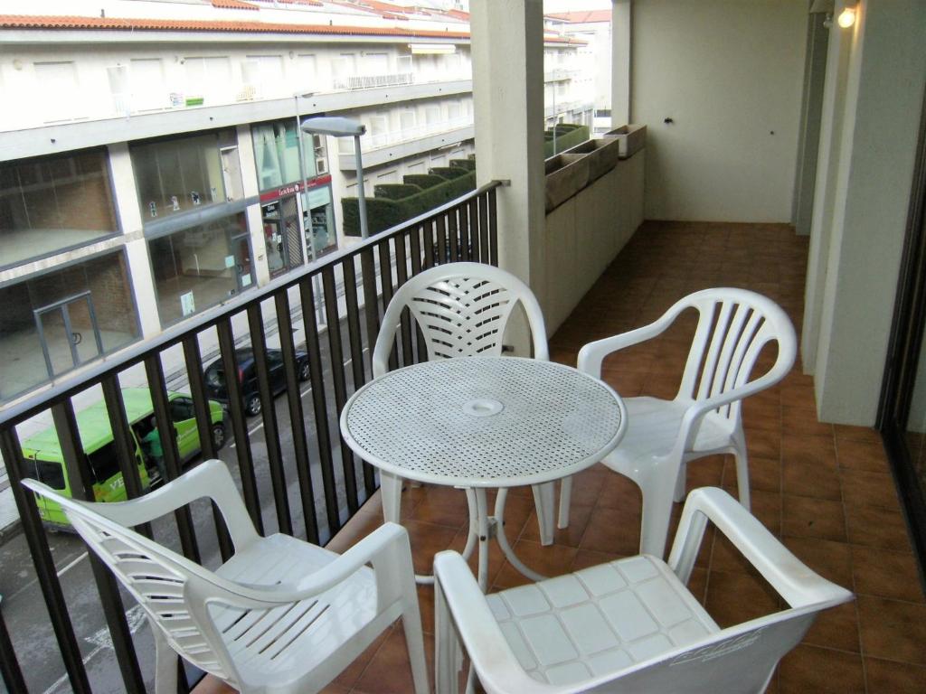Apartment in Spain near Sandy Beach - 5