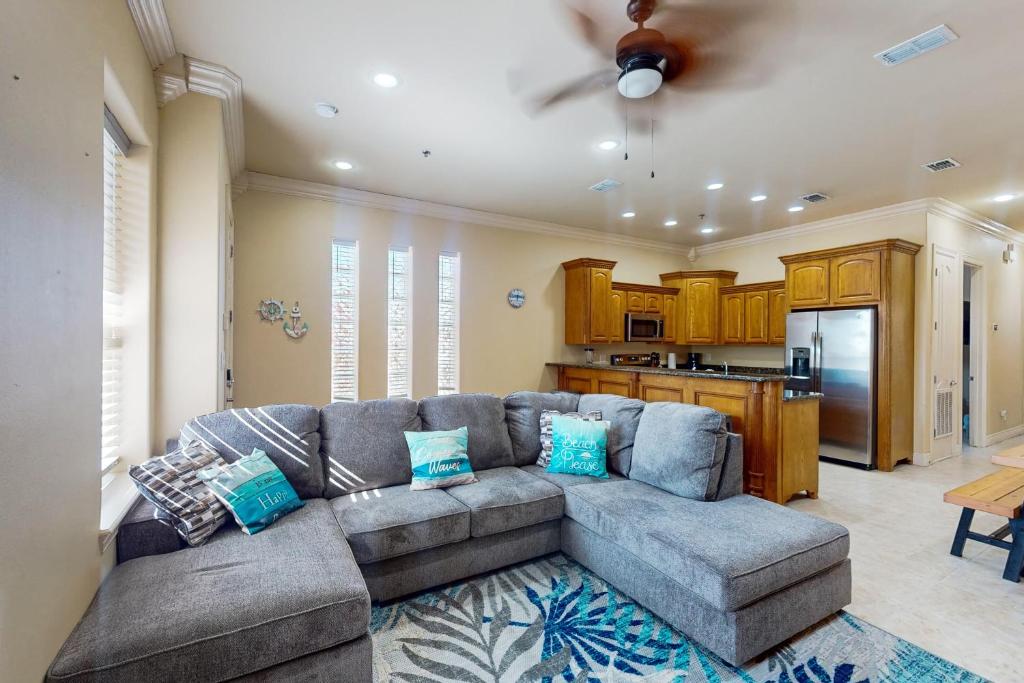 Island Breeze Retreat on Jupiter, South Padre Island