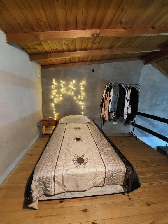 Casa amplia con jardin grande, parrilla y pileta en mar del plata en barrio jardin pegado al bosque peralta ramos - 5