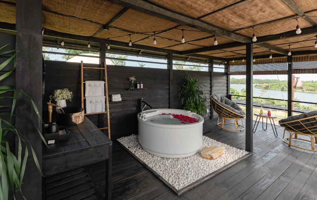 Olala Glamping