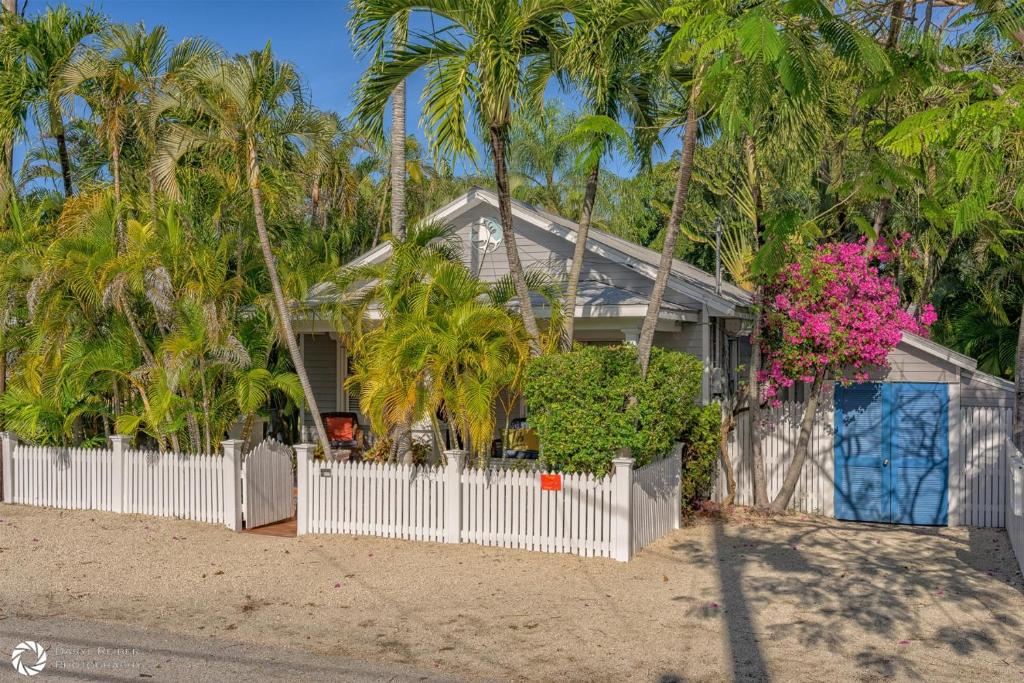 Royal Escape, Key West