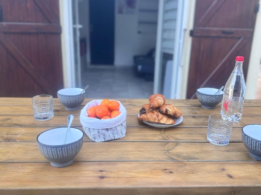 Les pieds dans l'eau T2 E, Calvi