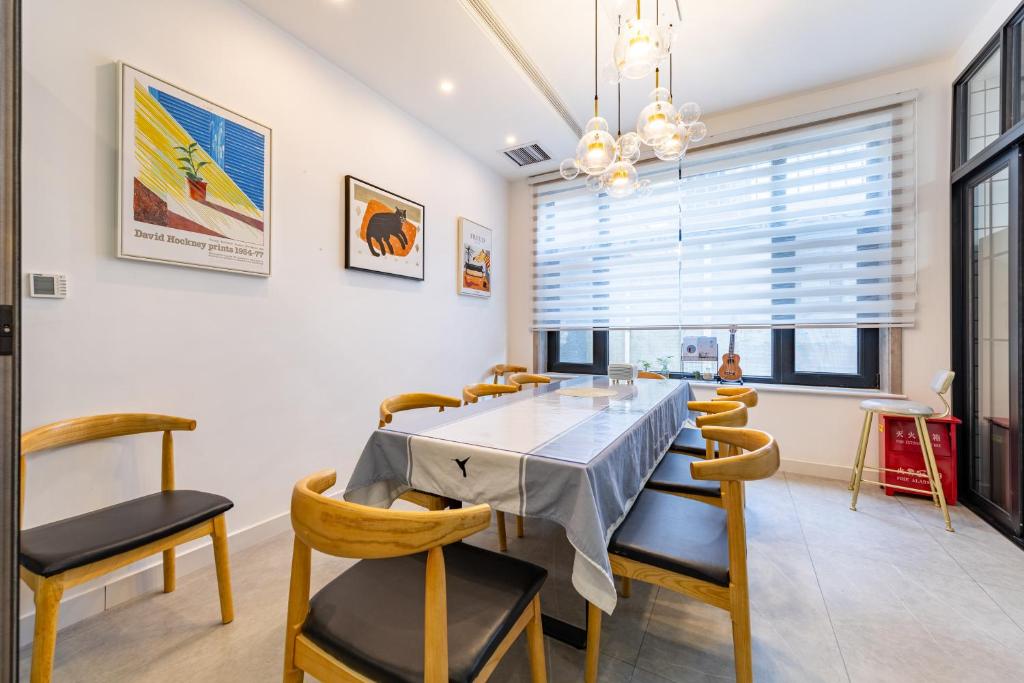 Restaurant, Mutianyu Great Wall Jingshan First House  B&B in Beijing