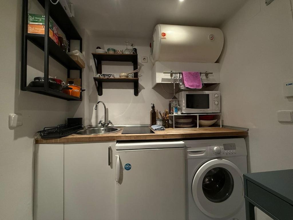 Cosy Studio in the Heart of Lavapiés, Madrid - Amparo - 5