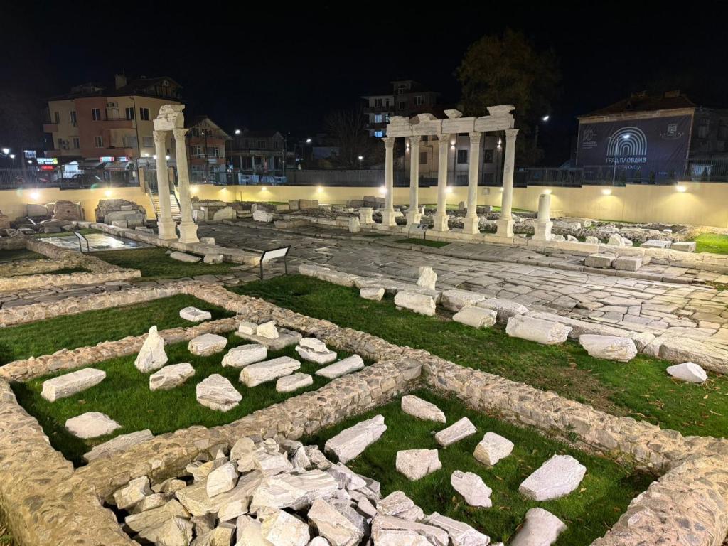 Delux 2 - Plovdiv Модерен апартамент до Стария град и Източната порта, Plovdiv