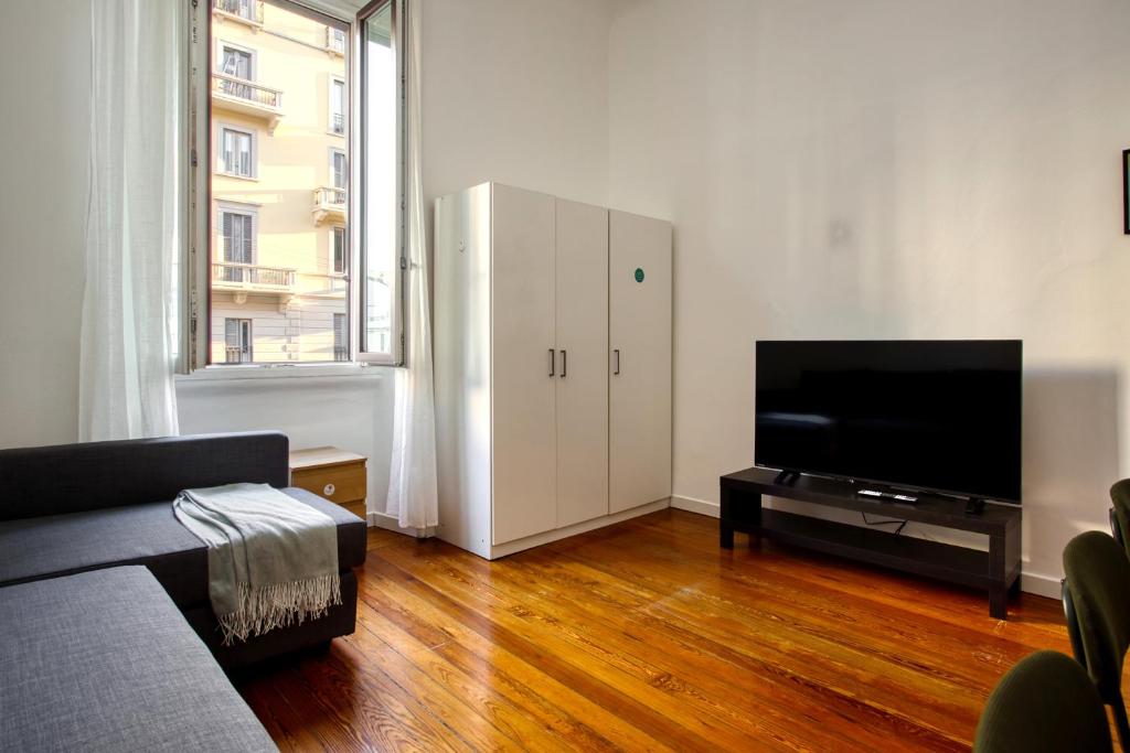 JOIVY Cosy 3BR flat in the centre of Milan, Milán