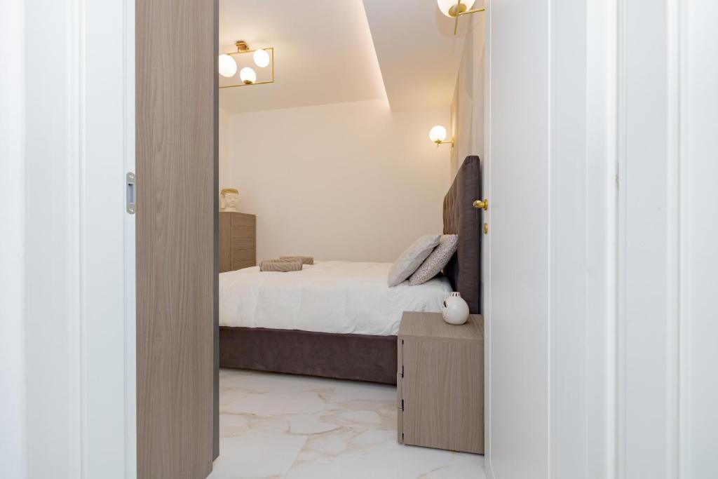1CO4 - Duomo - Luxurious and Central - - 5
