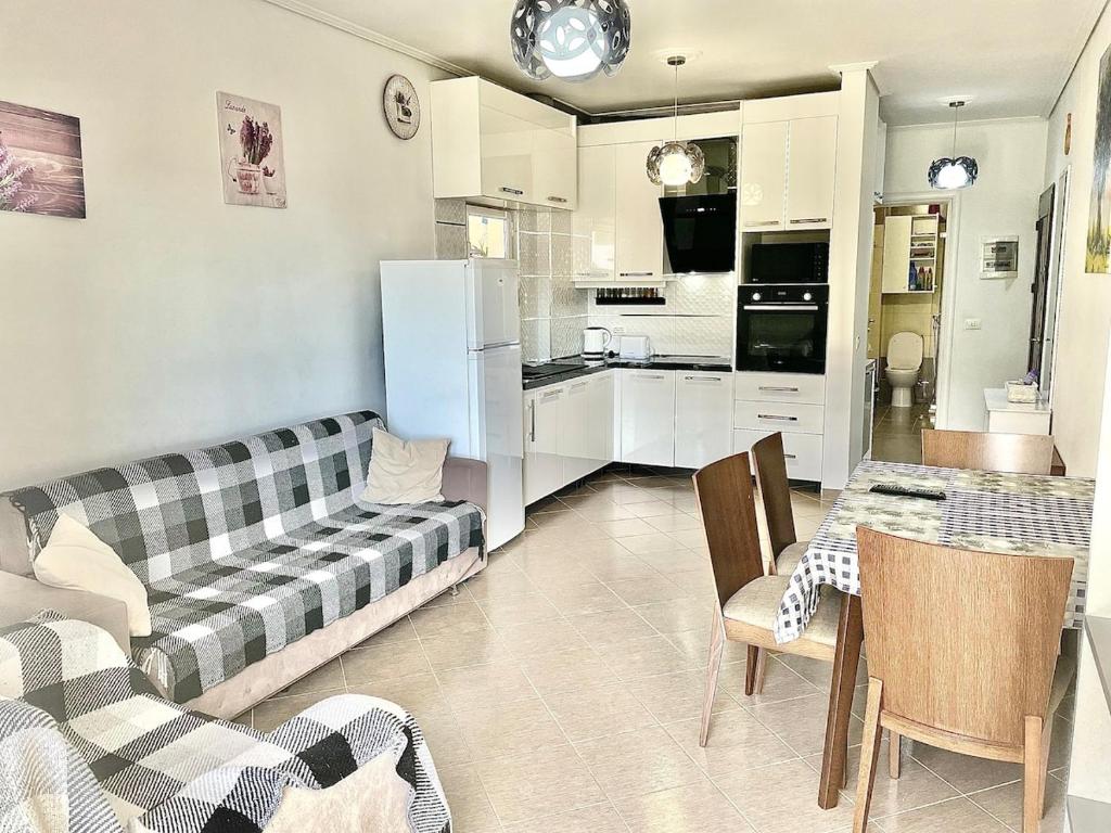 Apartments in the center, Sarandë