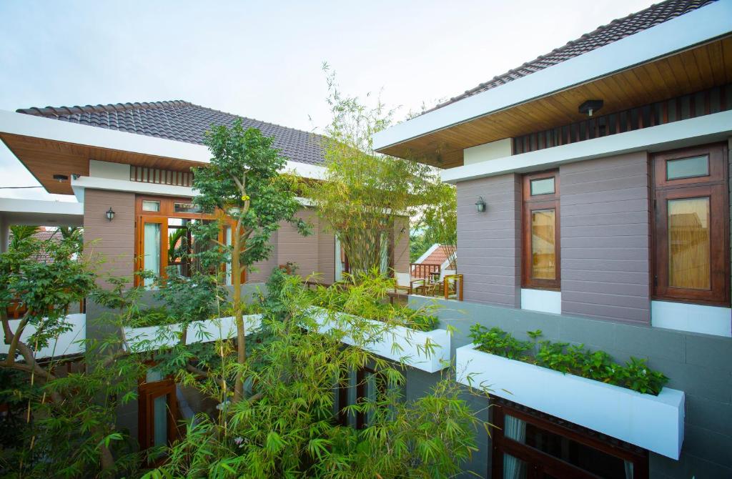 Surrounding environment