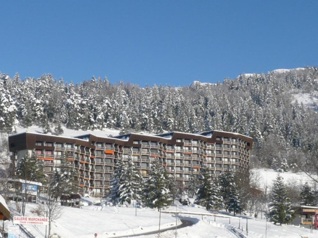 Appartement au pied des pistes avec balcon, idéal pour familles - 2