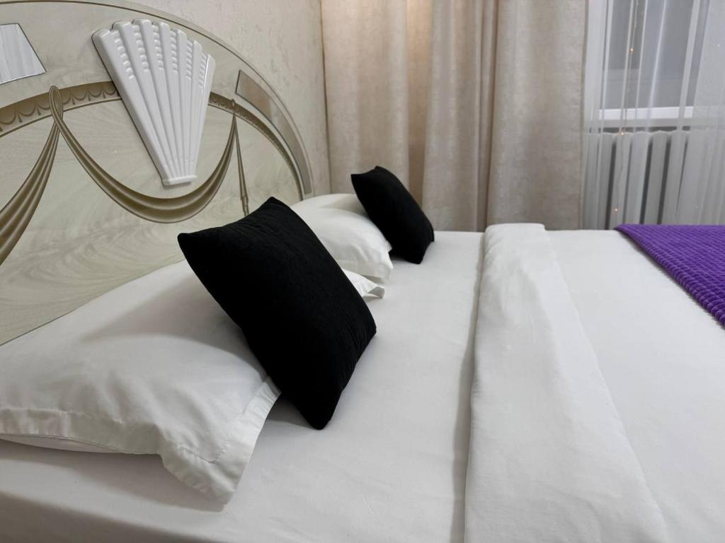 Апартаменты в центре города #2, Aktobe