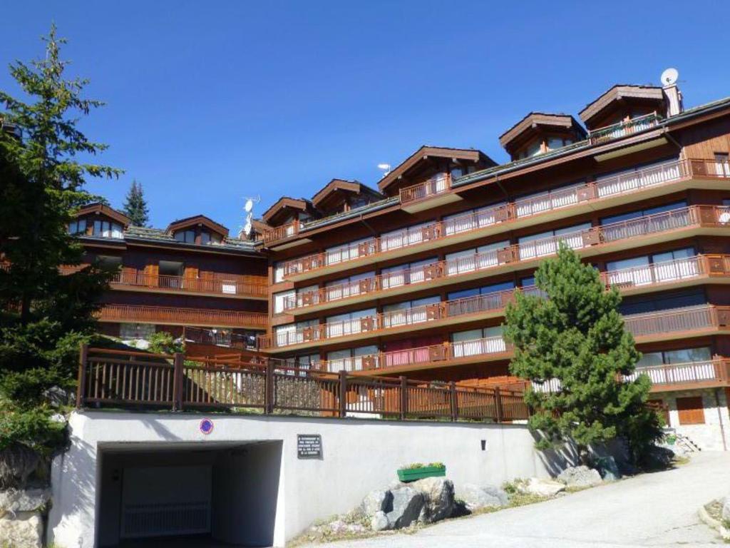 Appartement T3 rénové au pied des pistes avec parking - Courchevel 1850 - 3