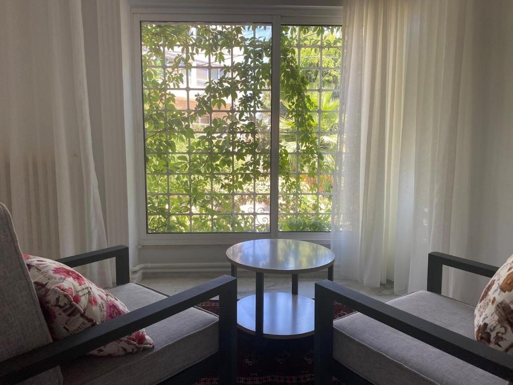 Bright & Spacious, Upscale Amman, Ammán