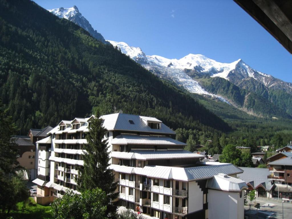 Appartement Chamonix avec accès aux domaines skiables et parking - FR-1-517-13 - 2