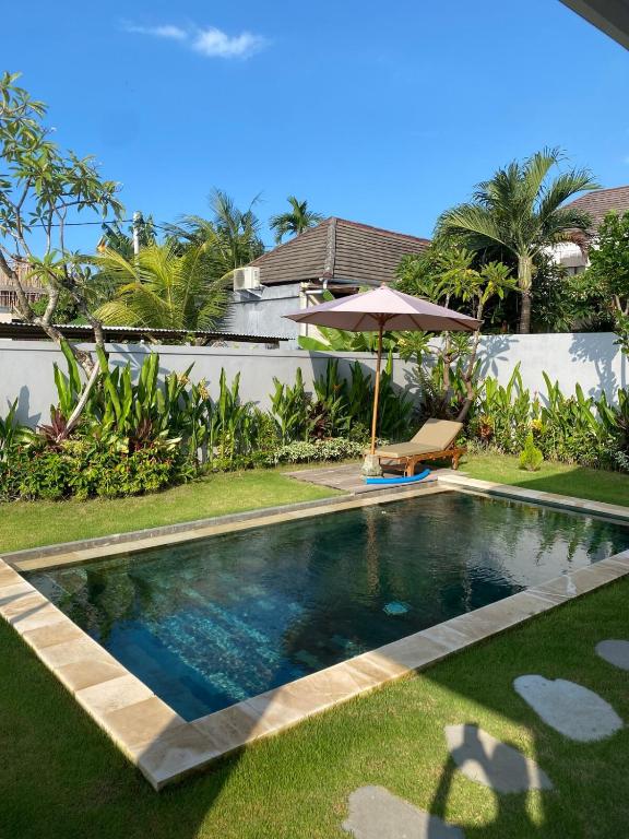 Location, Location, Sunny 2 bedroom 5 min to beach, Canggu
