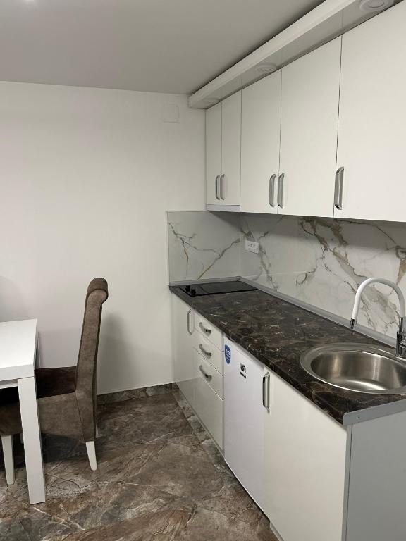 Studio Ivana 3, Soko Banja