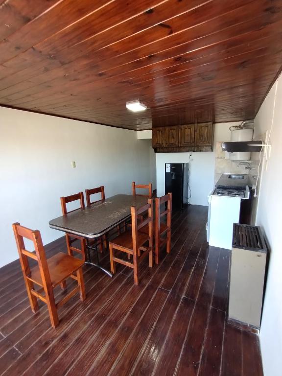 Necochea Alojamiento - 1