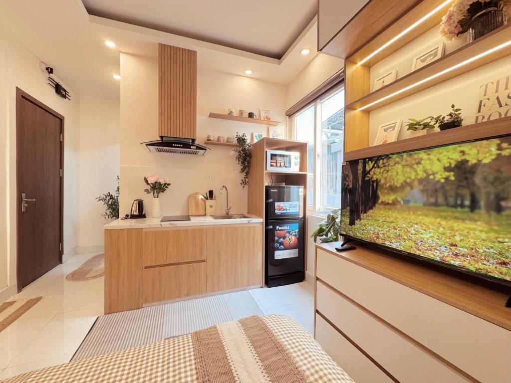 The Little Hanoi - Super Central Apartment