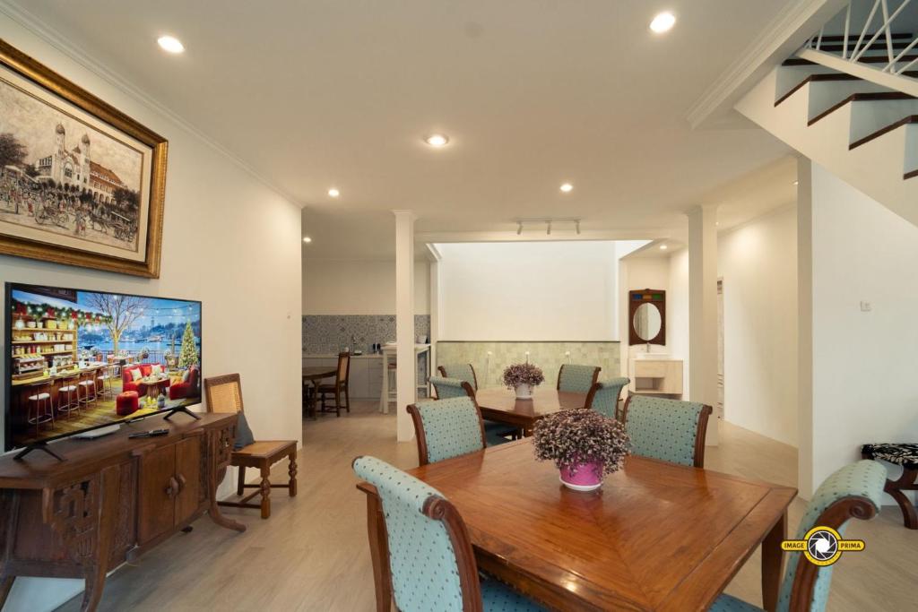 Namdur Gria Sinom – Charming Javanese Style Villa Namdur Gria Sinom – Charming Javanese Style Villa