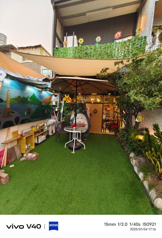 Exterior view, 公園一鹿背包客棧 Deer Park Hostel in Changhua