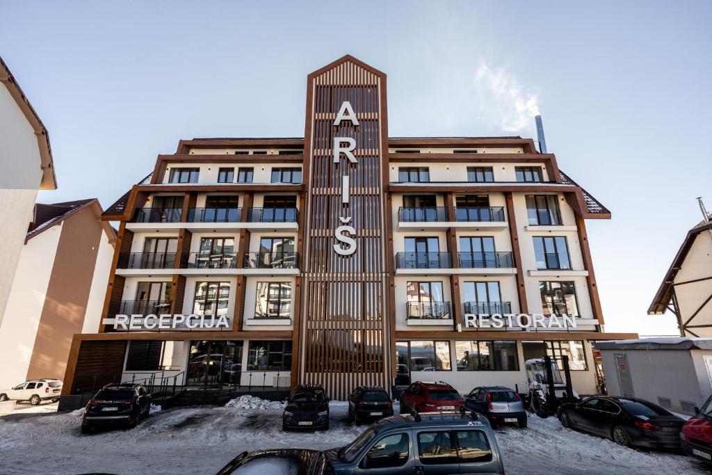 Apart-Hotel Ariš Kopaonik - 1