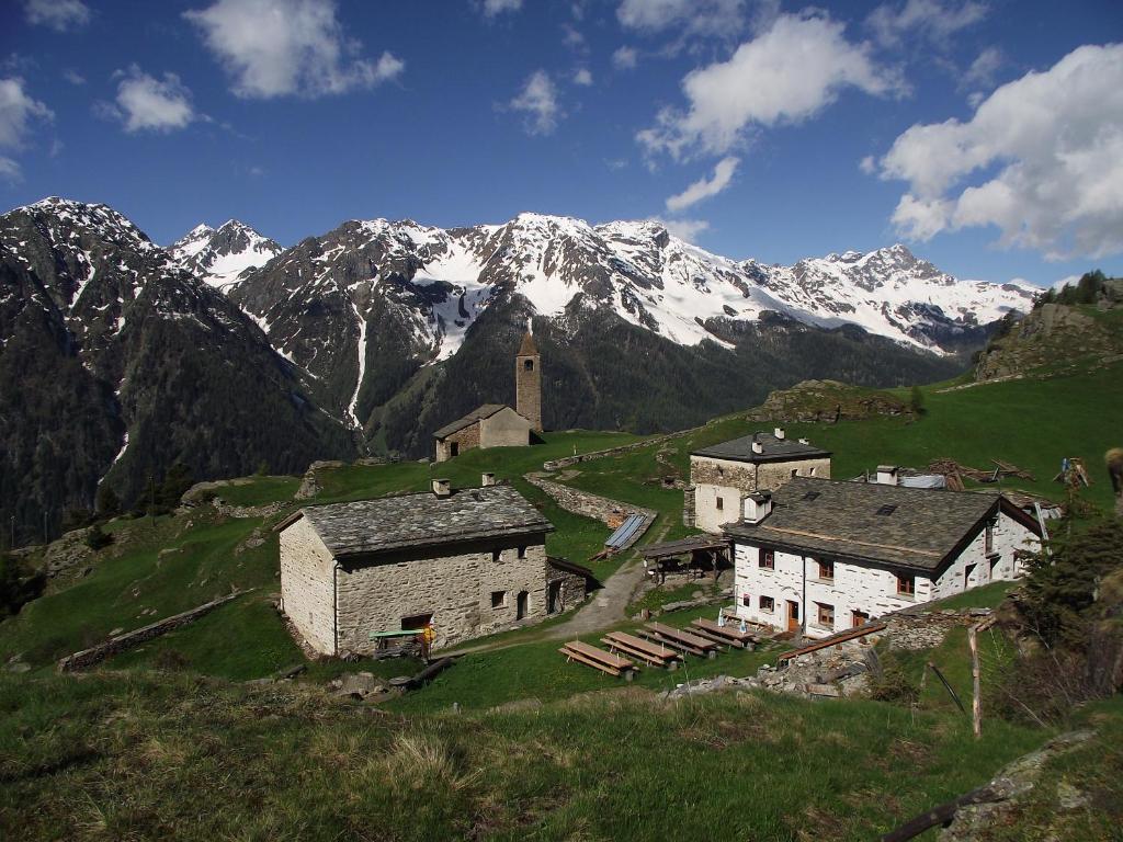 Rifugio Alpe San Romerio photo