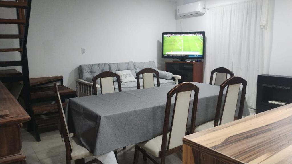 Duplex 79 - 5