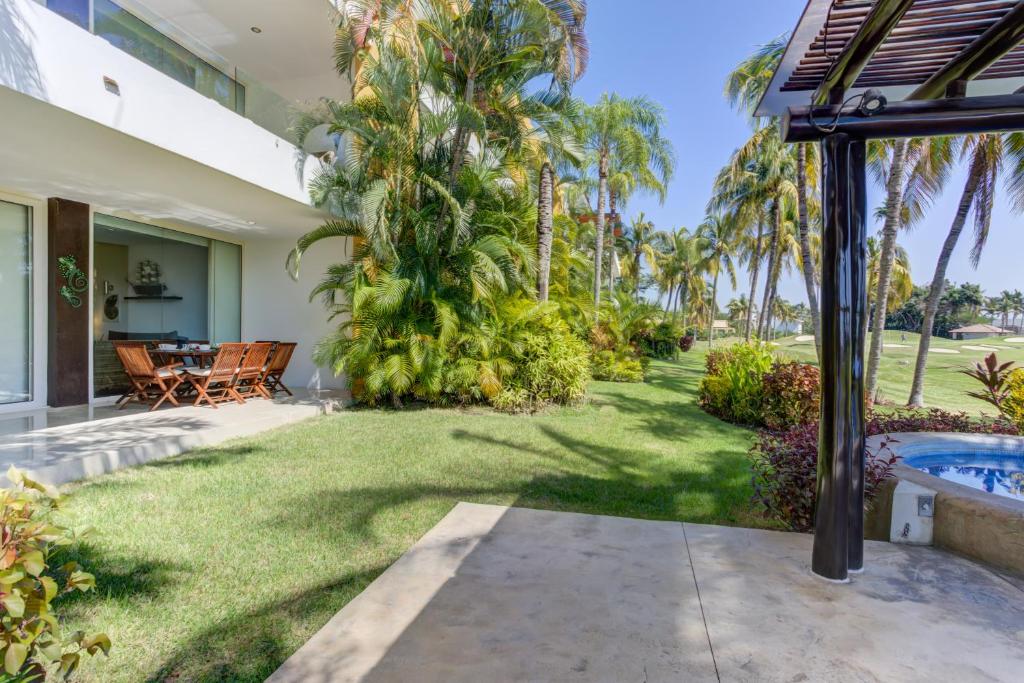 El Tigre, Ibiza Condos with Pool and Golf Views - 2