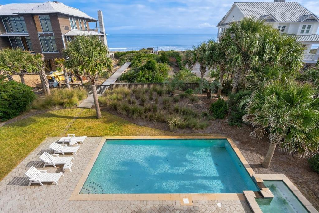 Sun and Solitude home, Georgetown