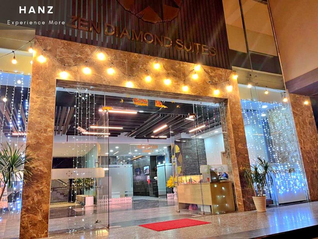 HANZ 16 Zen Diamond Suites Condo