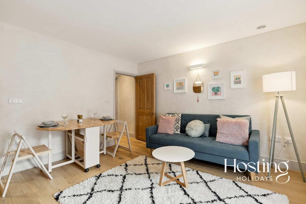 The Loft - 1 Bed Luxury Apartment with Bathtub, Henley on Thames