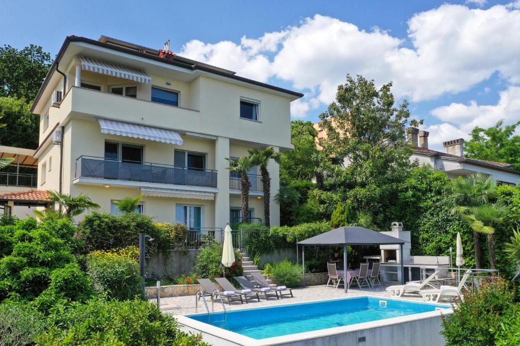 Apartment Grozić Opatija - A1, Opatija