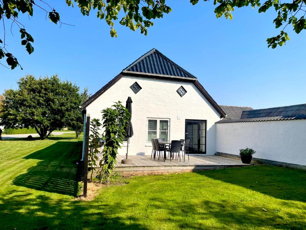 Lille Knudsgaard, Løkken