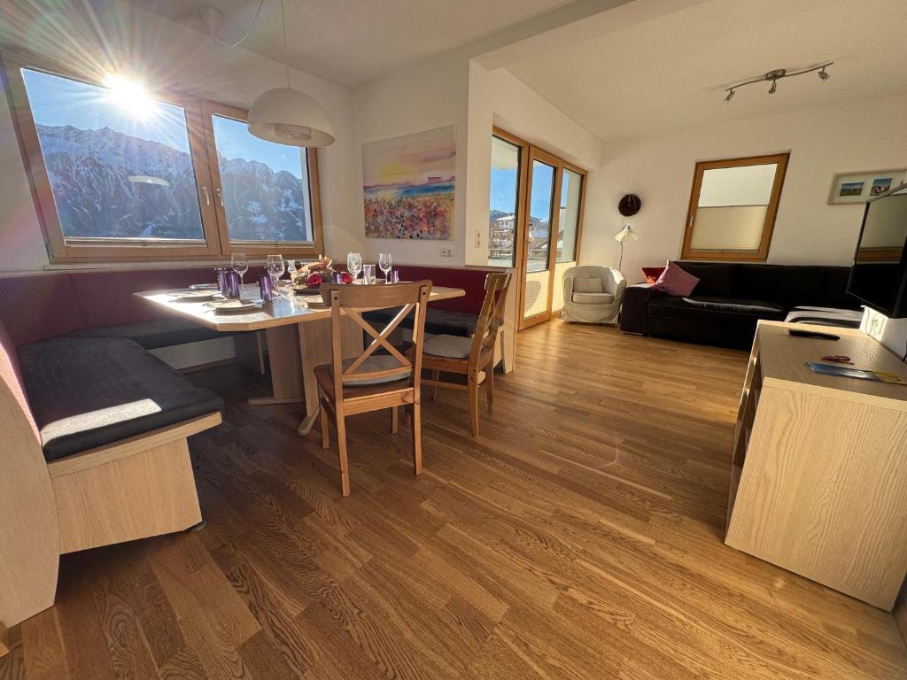 apartSTARK Fiss, Fiss