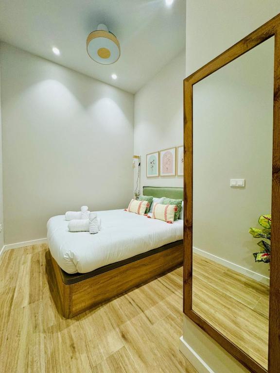 Cozy & Stylish Loft near City Center - 3