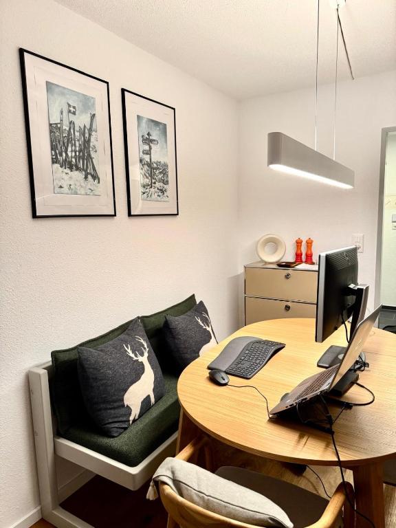 1-room apartment - newly renovated and central - 2