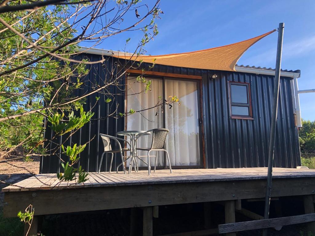 Casetta del Acqua - Eco Off-Grid Fynbos Cottage, Plettenbergbaai