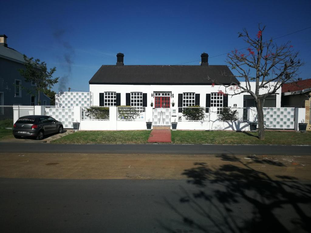 M Group B&B, King Williamʼs Town