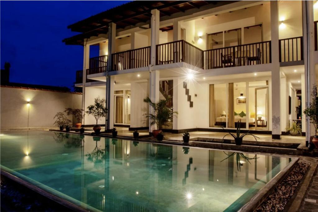 Shavara Beach, Ahangama