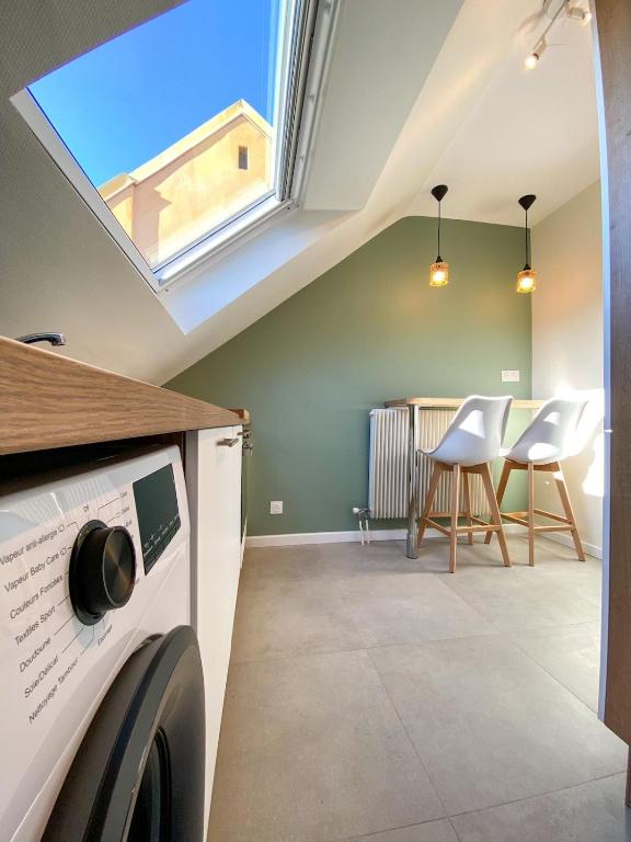 HYPERCENTRE - Petite Venise - Appartement rénové 2 chambres - 4