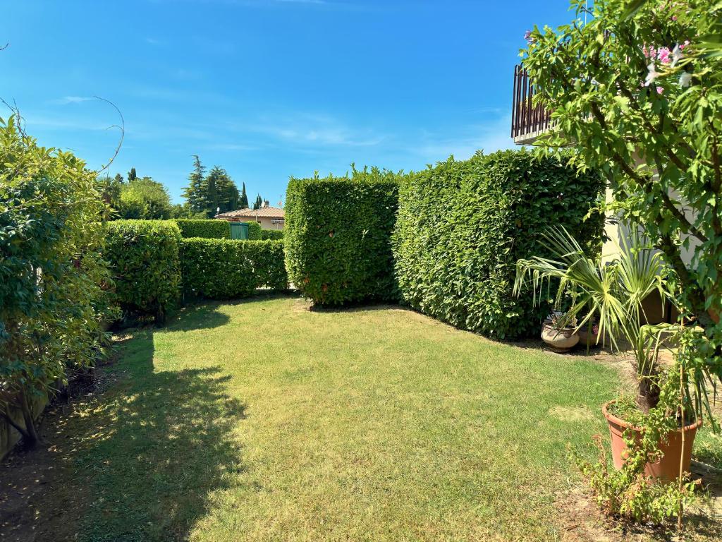 Incanto Apartment Lazise - Pools e Garden - 4