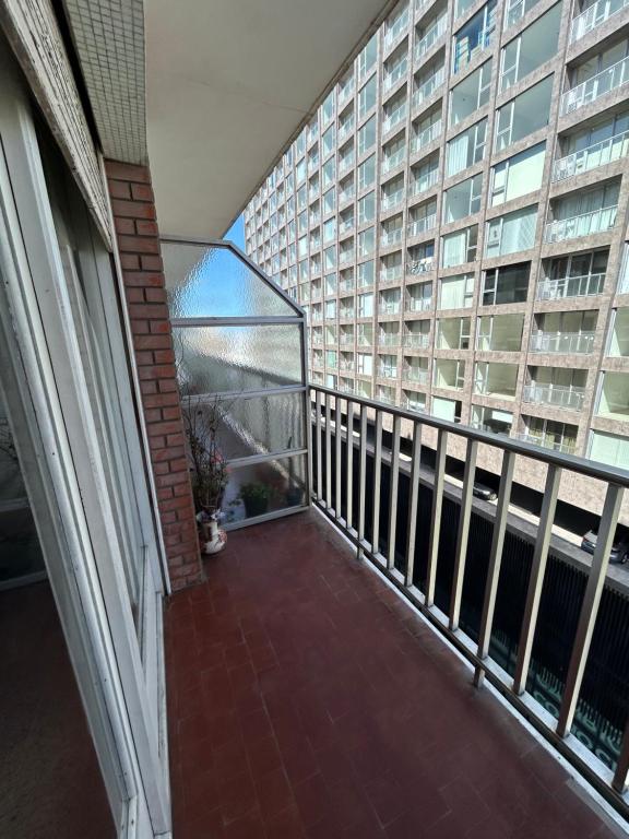 Departamento 3 ambientes con balcón - 5