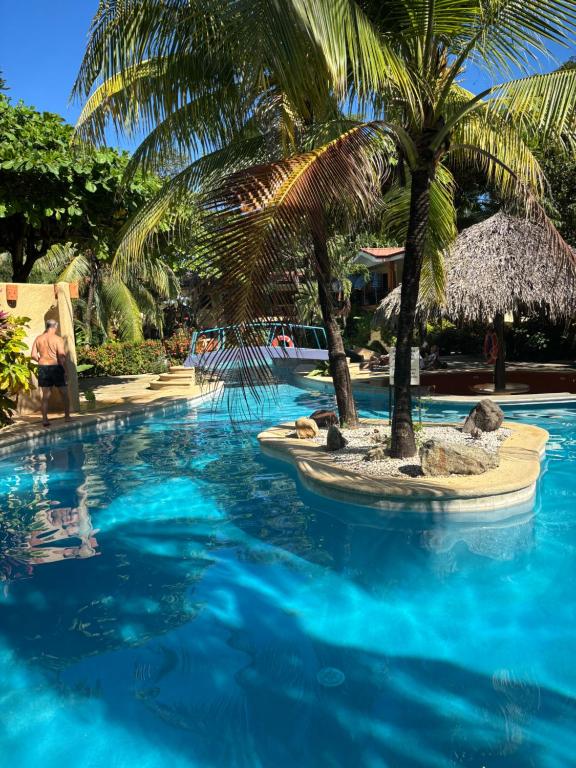 Cocomarindo 63, Coco