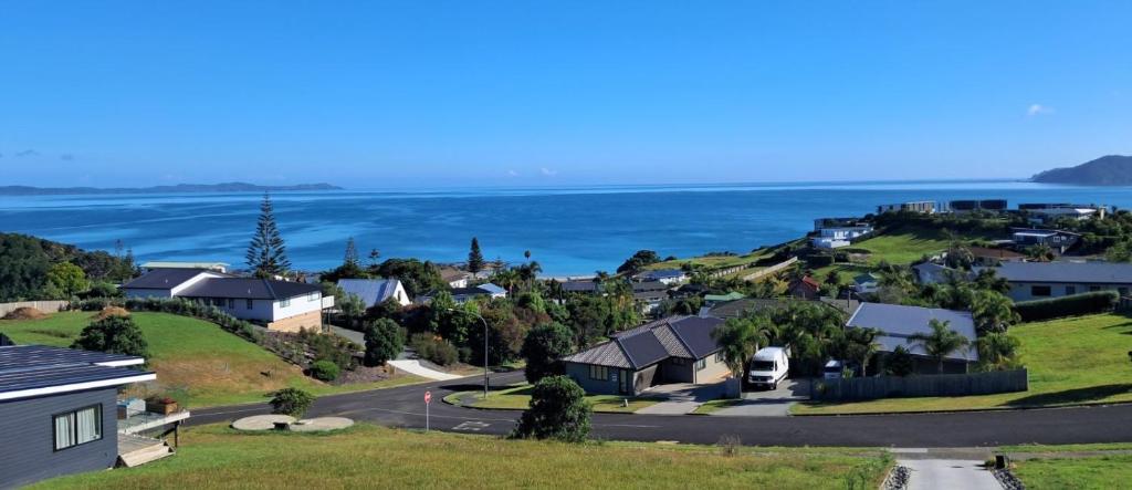 The King's Keep, Cable Bay