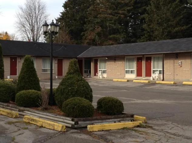 Lotus Motel, hotel in Cobourg